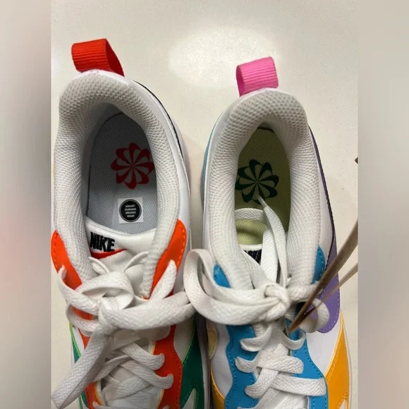 NIKE KIDS Y2K COURT BOROUGH LOW GRADE-SCHOOL | 6.5Y US/ 39EUR - Picture 9 of 13